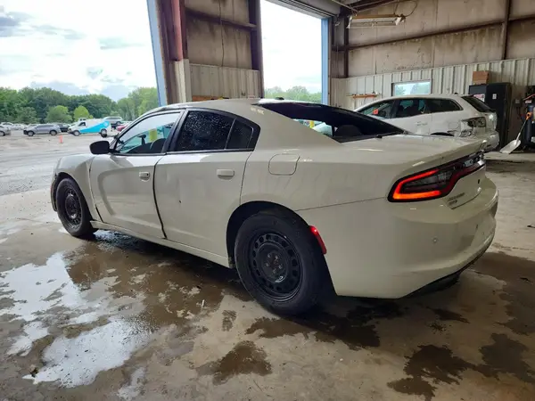2C3CDXKT0KH640374 2019 DODGE CHARGER - Image 2