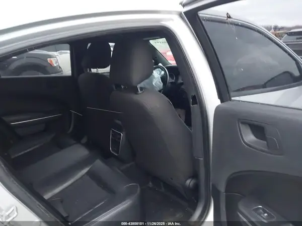 2C3CDXKT1JH244470 2018 DODGE CHARGER - Image 8