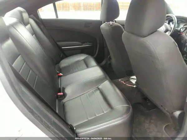 2C3CDXKT1JH299243 2018 DODGE CHARGER - Image 8
