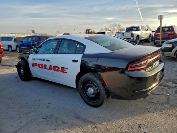 2C3CDXKT1KH565894 2019 DODGE CHARGER - Image 2