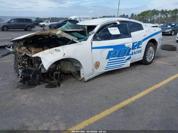 2C3CDXKT1KH732996 2019 DODGE CHARGER - Image 2