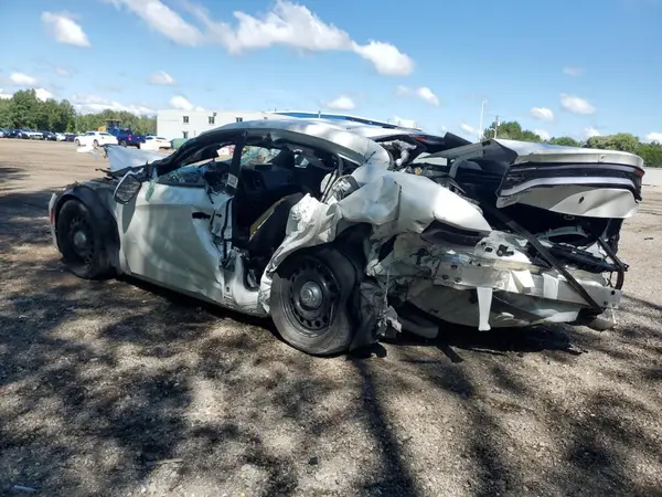 2C3CDXKT2JH223739 2018 DODGE CHARGER - Image 2