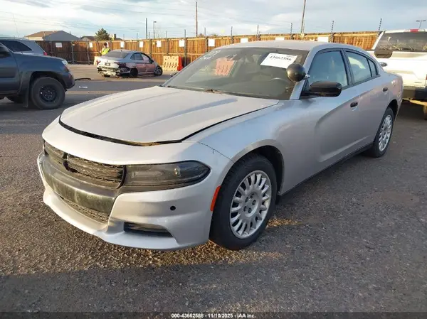 2C3CDXKT2KH647911 2019 DODGE CHARGER - Image 2