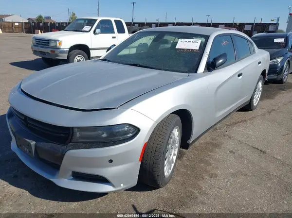 2C3CDXKT2KH647925 2019 DODGE CHARGER - Image 2