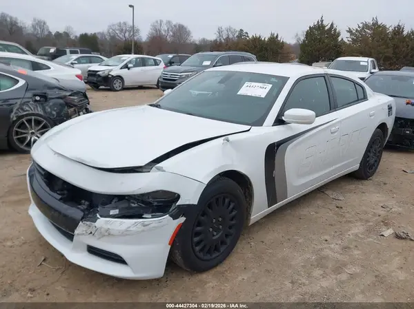 2C3CDXKT2KH730996 2019 DODGE CHARGER - Image 2