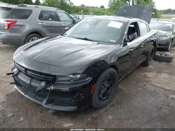 2C3CDXKT2KH740637 2019 DODGE CHARGER - Image 2