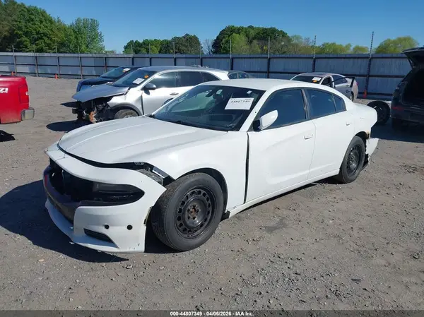 2C3CDXKT2KH743134 2019 DODGE CHARGER - Image 2