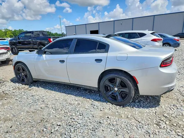 2C3CDXKT3JH151126 2018 DODGE CHARGER - Image 2