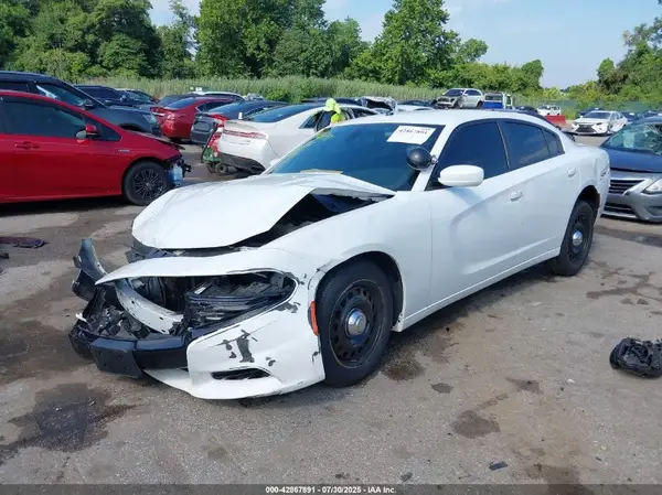 2C3CDXKT3JH181145 2018 DODGE CHARGER - Image 2