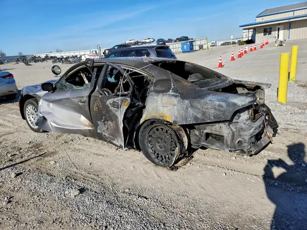 2C3CDXKT4HH660961 2017 DODGE CHARGER - Image 2