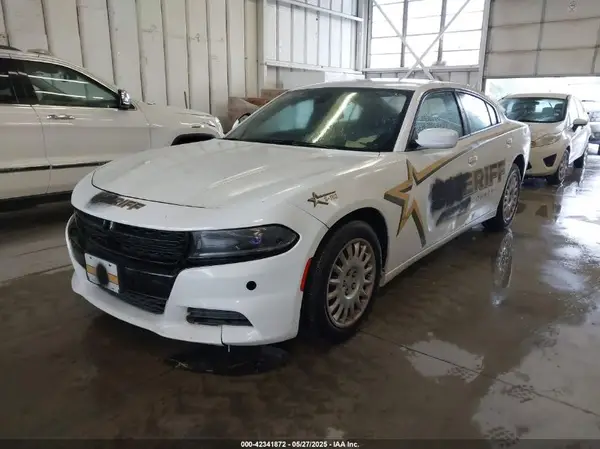 2C3CDXKT4JH198374 2018 DODGE CHARGER - Image 2