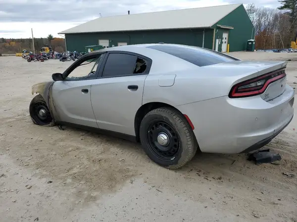 2C3CDXKT4JH330419 2018 DODGE CHARGER - Image 2