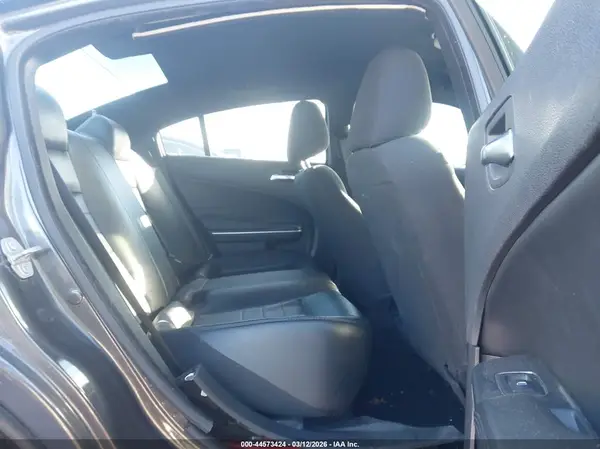 2C3CDXKT4KH755060 2019 DODGE CHARGER - Image 3