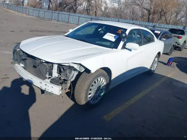 2C3CDXKT5JH295544 2018 DODGE CHARGER - Image 2