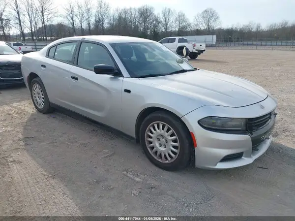 2C3CDXKT5JH330008 2018 DODGE CHARGER - Image 1