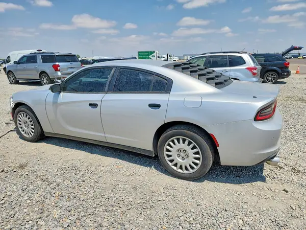 2C3CDXKT5JH330039 2018 DODGE CHARGER - Image 2