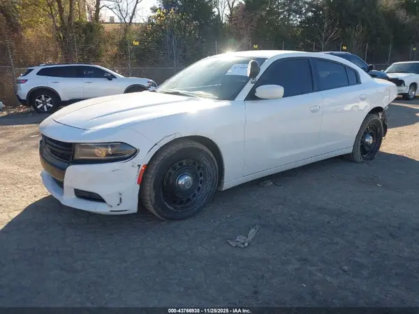 2C3CDXKT5KH639768 2019 DODGE CHARGER - Image 2