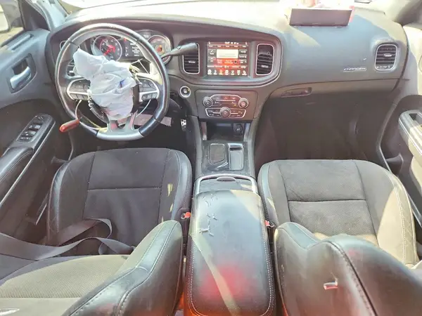 2C3CDXKT8JH304048 2018 DODGE CHARGER - Image 8