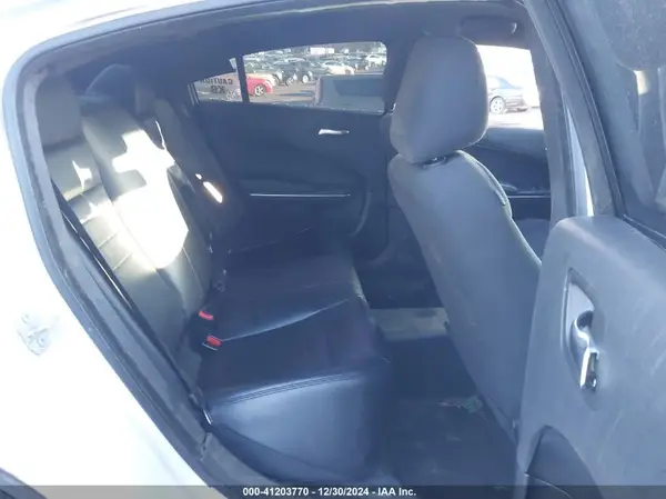 2C3CDXKT9JH301076 2018 DODGE CHARGER - Image 8