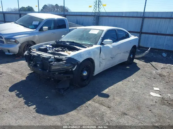 2C3CDXKT9KH622567 2019 DODGE CHARGER - Image 2