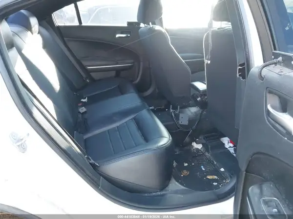 2C3CDXKT9KH647369 2019 DODGE CHARGER - Image 8