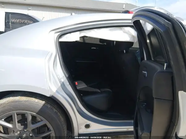 2C3CDXKT9KH676662 2019 DODGE CHARGER - Image 8