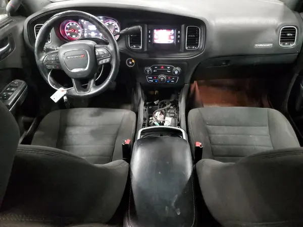 2C3CDXKTXHH579575 2017 DODGE CHARGER - Image 8