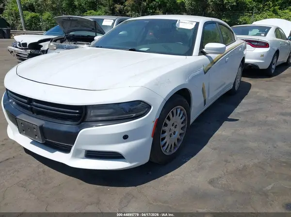 2C3CDXKTXJH198380 2018 DODGE CHARGER - Image 2