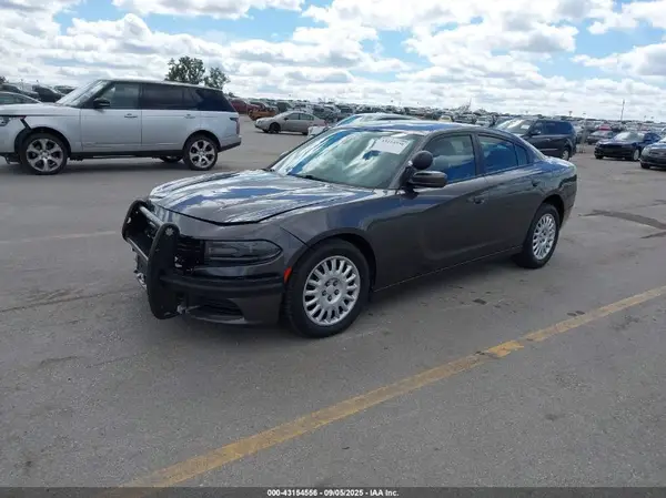 2C3CDXKTXKH749733 2019 DODGE CHARGER - Image 2