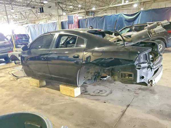 2C3CDXL91GH280641 2016 DODGE CHARGER - Image 2