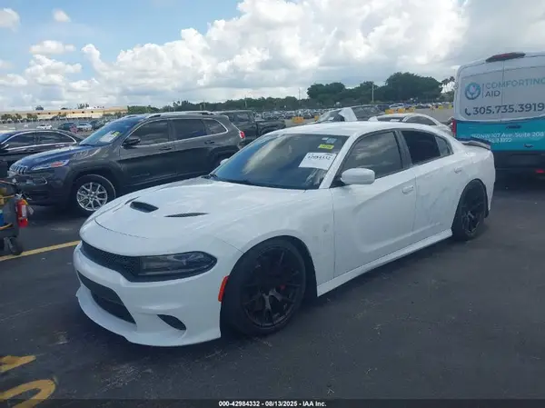 2C3CDXL92JH220486 2018 DODGE CHARGER - Image 2