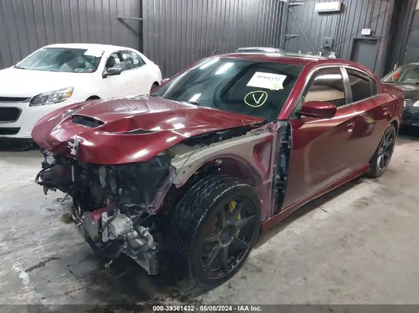 2C3CDXL92KH693077 2019 DODGE CHARGER - Image 2