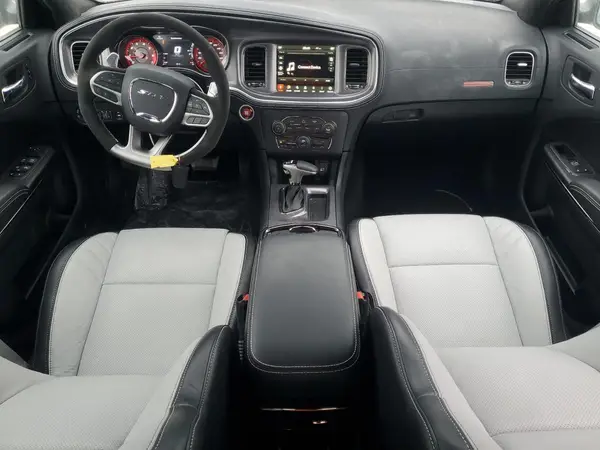 2C3CDXL92PH681356 2023 DODGE CHARGER - Image 8