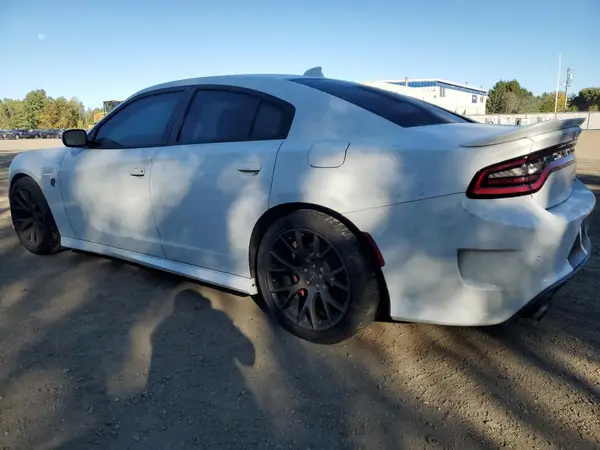 2C3CDXL93JH325943 2018 DODGE CHARGER - Image 2