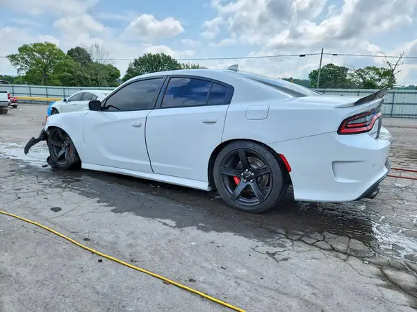 2C3CDXL94JH200224 2018 DODGE CHARGER - Image 2