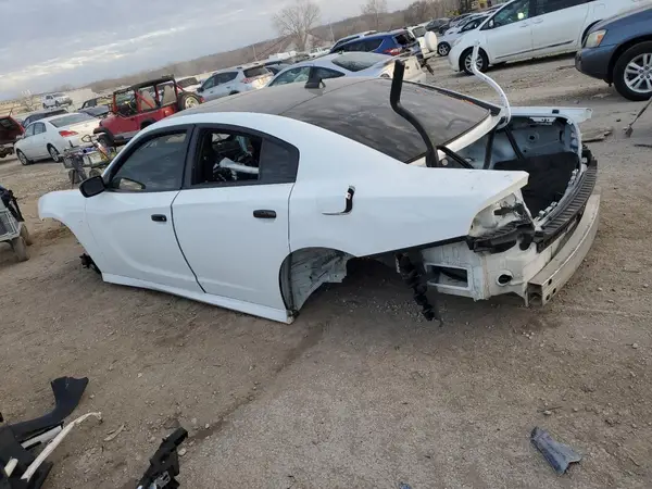 2C3CDXL97GH338896 2016 DODGE CHARGER - Image 2