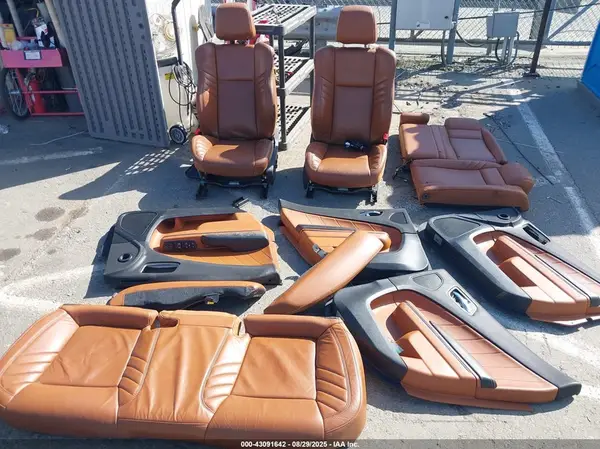 2C3CDXL97HH536685 2017 DODGE CHARGER - Image 2