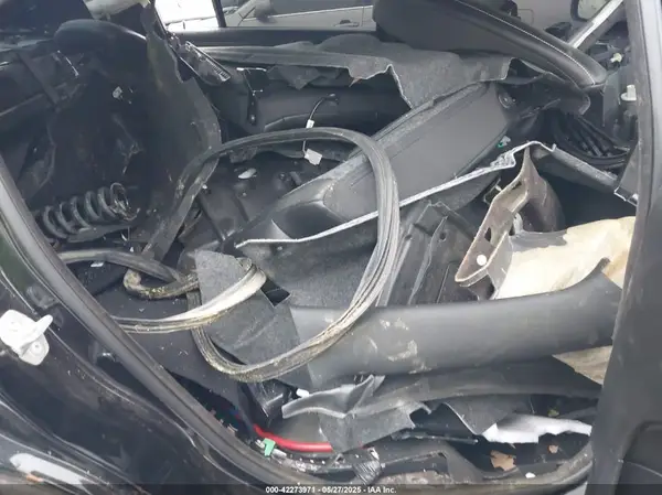 2C3CDXL97PH638437 2023 DODGE CHARGER - Image 8