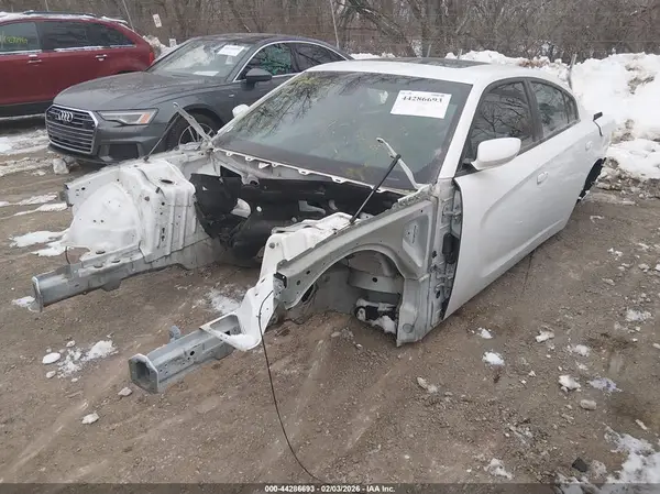 2C3CDXL98HH503338 2017 DODGE CHARGER - Image 2