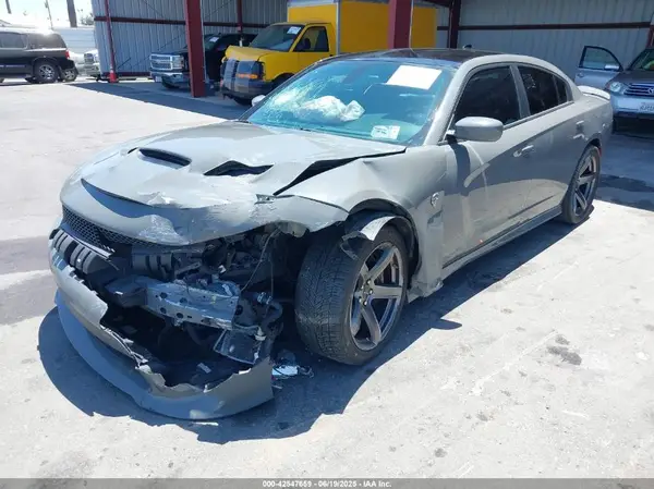 2C3CDXL99JH172713 2018 DODGE CHARGER - Image 2
