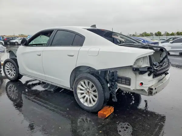 2C3CDXL9XKH602945 2019 DODGE CHARGER - Image 2