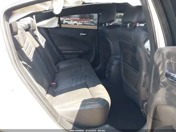2C3CDXL9XPH606579 2023 DODGE CHARGER - Image 8