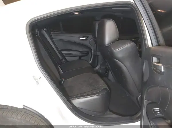 2C3CDXMG0LH187178 2020 DODGE CHARGER - Image 8