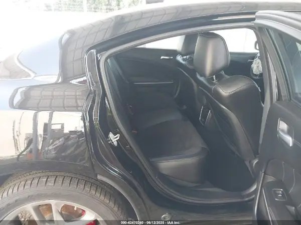 2C3CDXMG5PH708983 2023 DODGE CHARGER - Image 8