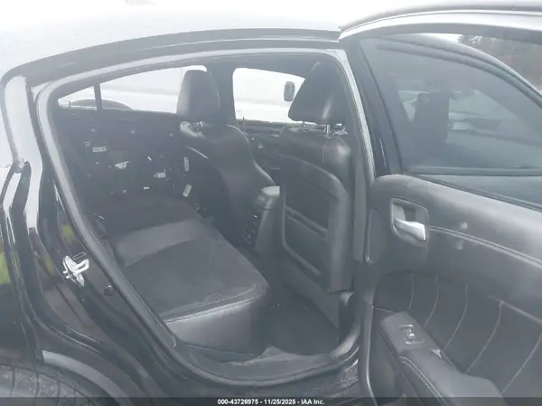 2C3CDXMG7MH566812 2021 DODGE CHARGER - Image 8