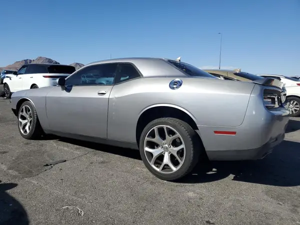 2C3CDZAG0GH102023 2016 DODGE CHALLENGER - Image 2
