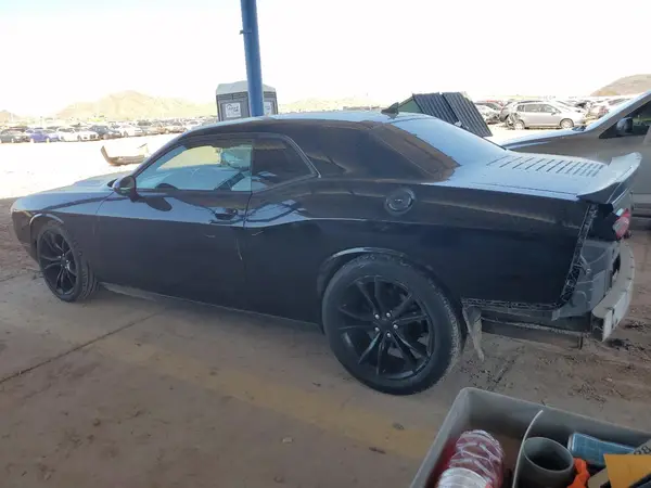 2C3CDZAG0GH137497 2016 DODGE CHALLENGER - Image 2