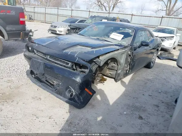 2C3CDZAG0GH138133 2016 DODGE CHALLENGER - Image 2