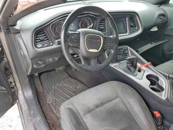 2C3CDZAG0GH138570 2016 DODGE CHALLENGER - Image 8