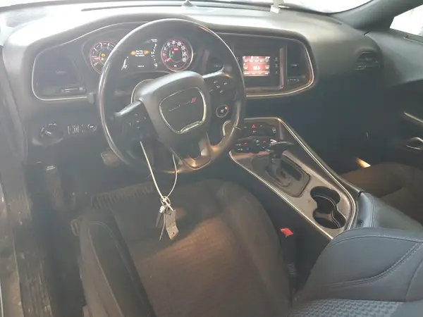 2C3CDZAG0GH157605 2016 DODGE CHALLENGER - Image 8